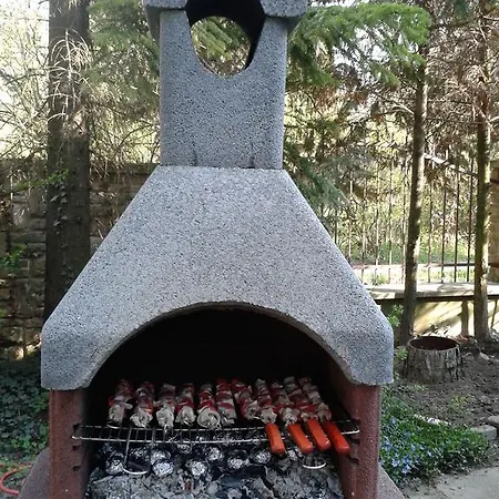 Garden Etterem Kavezo Es Panzio *